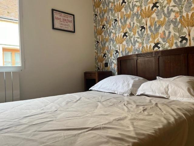 Le Chene Fleuri Bed & Breakfast Chartres Bagian luar foto